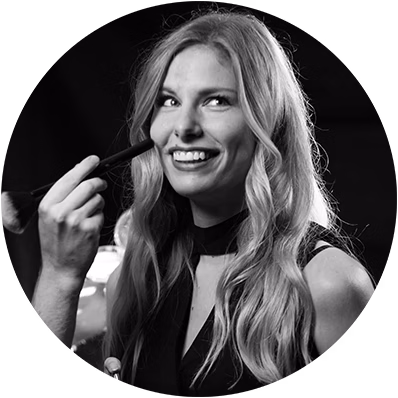 YvonneSchwalowski Yvonne Schwalowski ist Expertin bei Pathfinder Studios